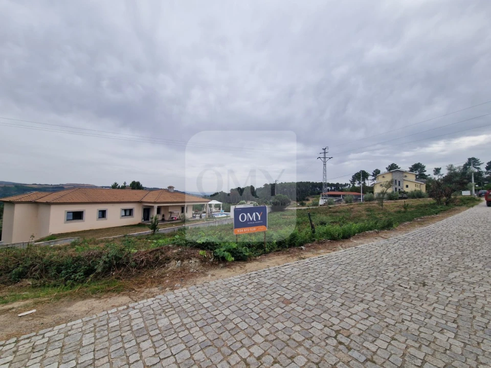Terreno para Venda em Folhadela Foto 5