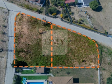 Terreno para Venda em Folhadela