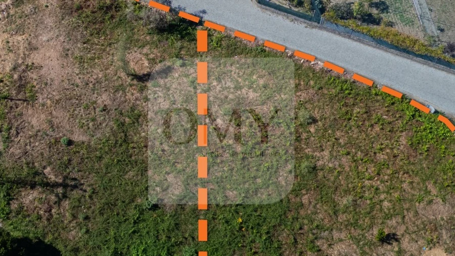 Terreno para Venda em Folhadela