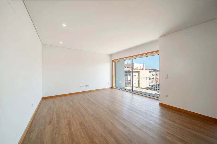 Apartamento T1 para Venda em Oliveira do Douro Foto 6