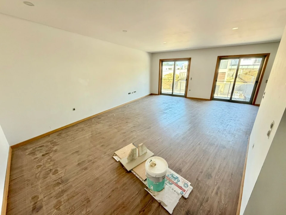 Apartamento T3 para Venda em Nogueira da Regedoura Foto 9