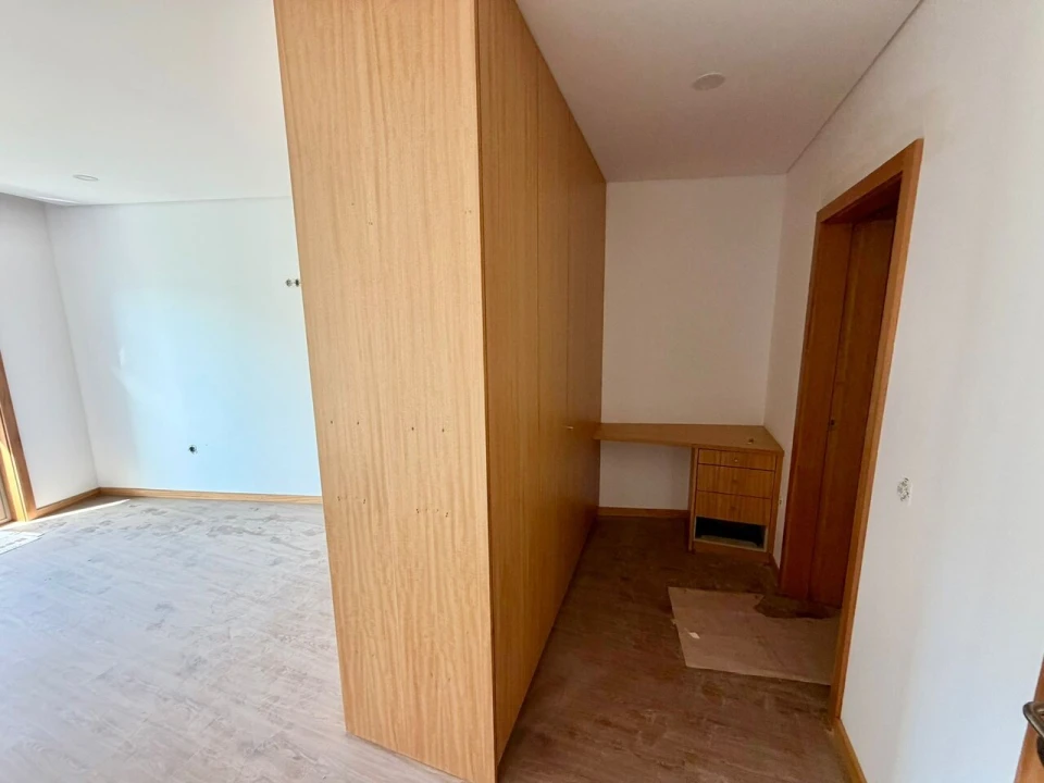 Apartamento T3 para Venda em Nogueira da Regedoura Foto 19