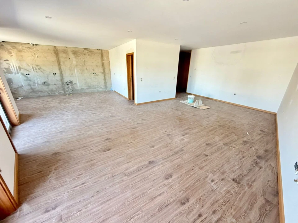 Apartamento T3 para Venda em Nogueira da Regedoura Foto 1