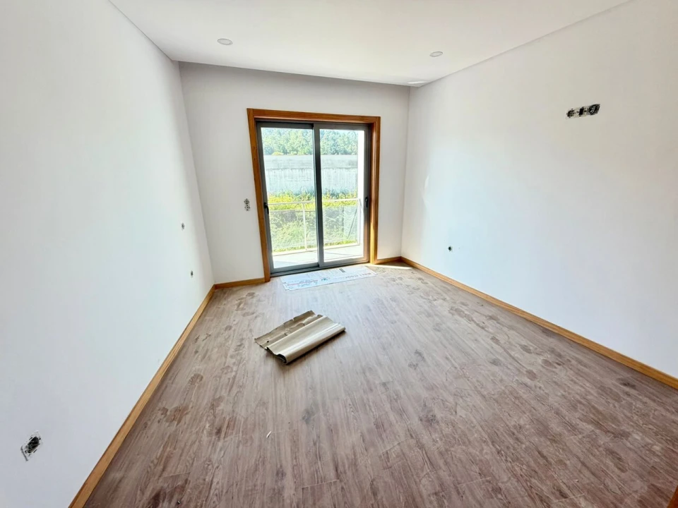 Apartamento T3 para Venda em Nogueira da Regedoura Foto 18
