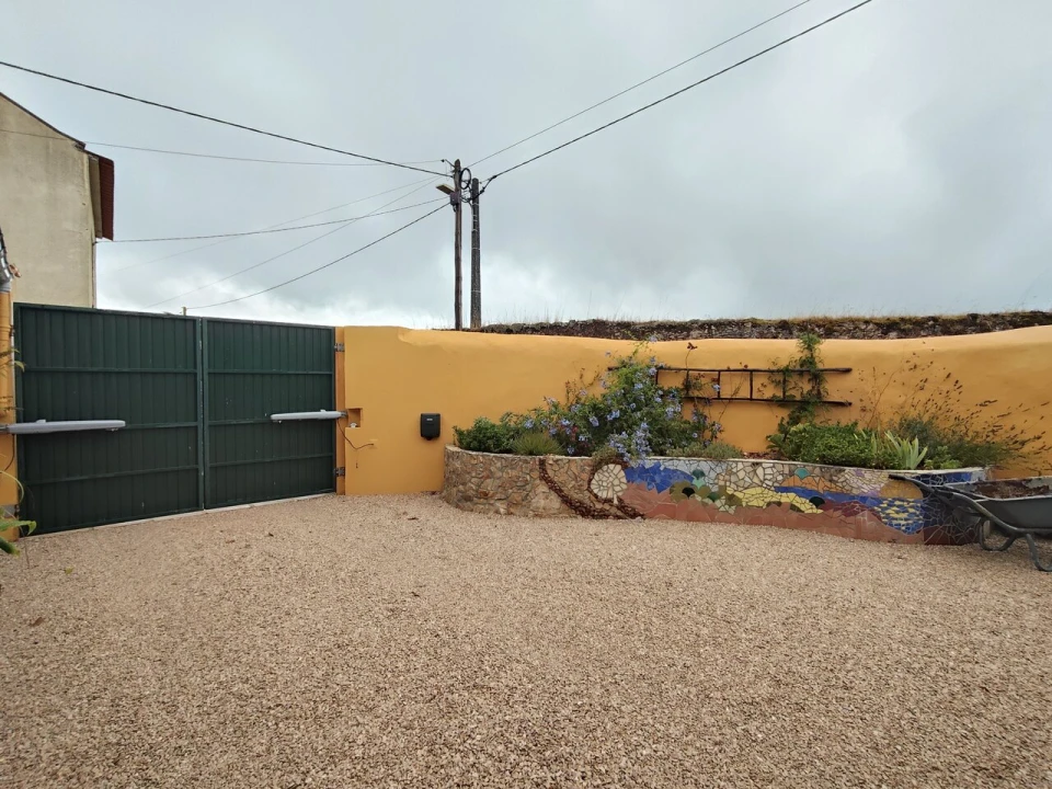 Moradia T3 para Venda em Pussos São Pedro Foto 52