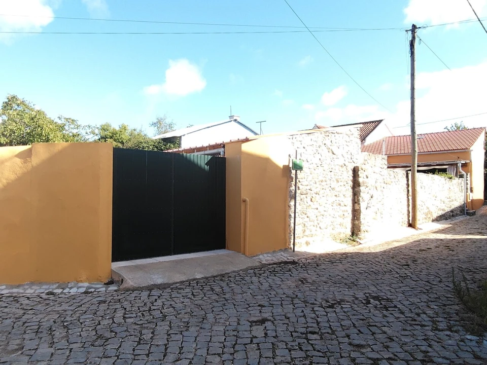 Moradia T3 para Venda em Pussos São Pedro Foto 3
