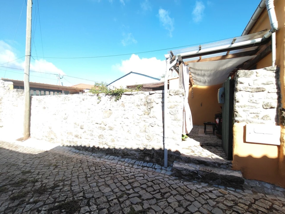 Moradia T3 para Venda em Pussos São Pedro Foto 4