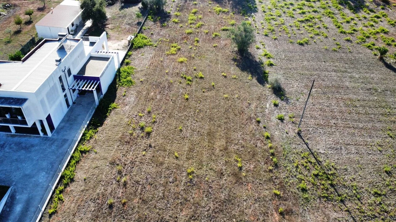 Terreno para Venda em Areias e Pias Foto 6
