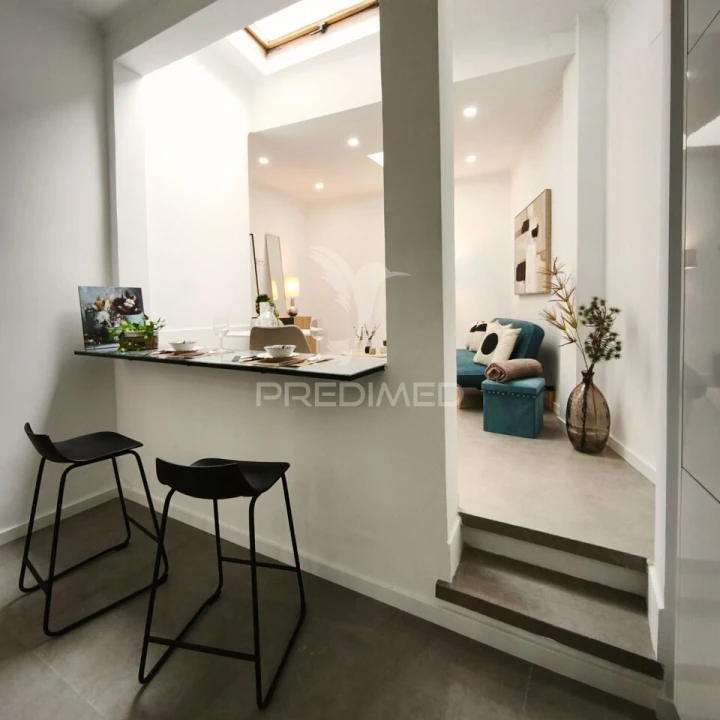 Apartamento T3 para Venda em Benfica Foto 4