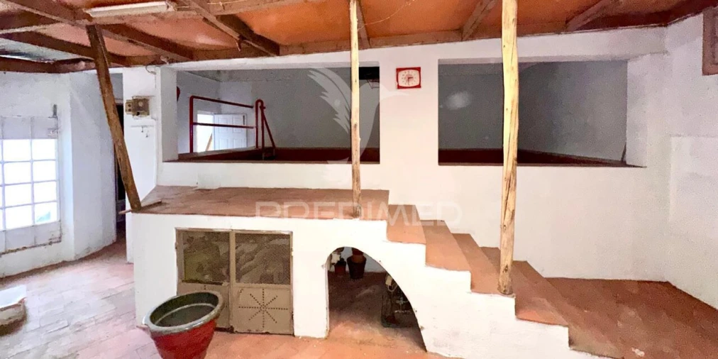 Moradia T0 para Venda em Beato Foto 32