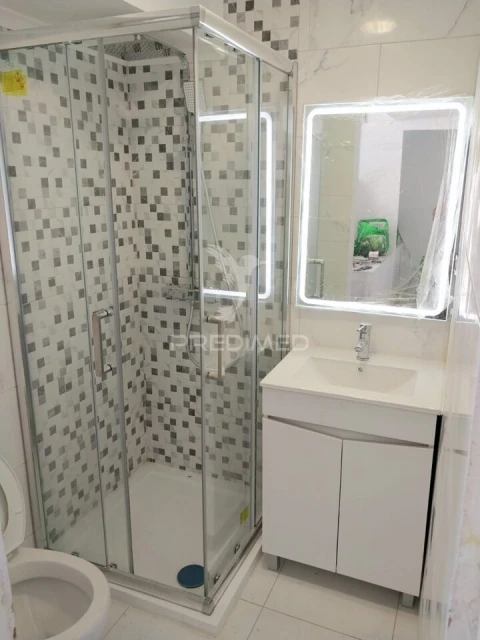 Moradia T9 para Venda em Ajuda
