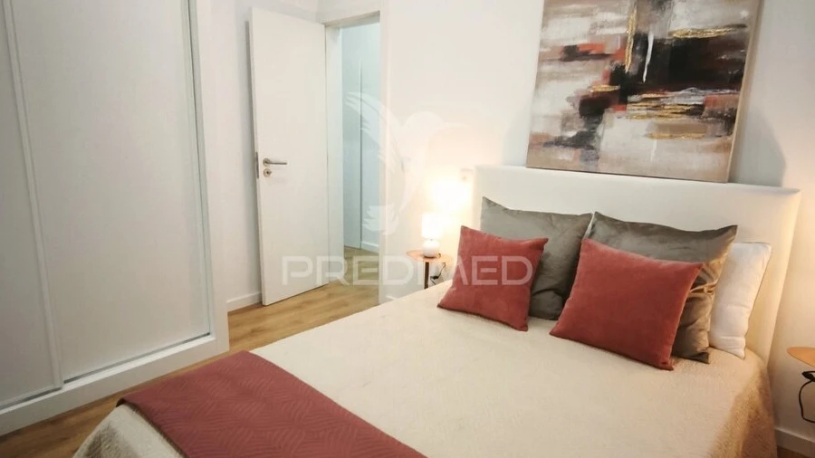 Apartamento T3 para Venda em Benfica