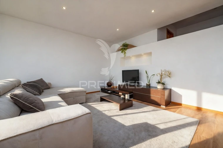 Apartamento T3 para Venda em Serzedelo Foto 9