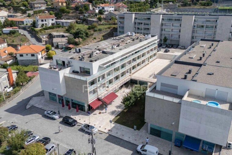 Apartamento T3 para Venda em Serzedelo Foto 31