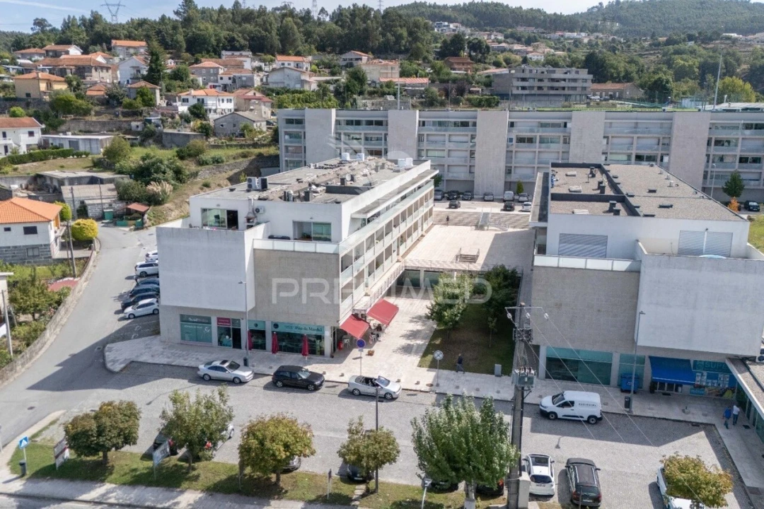 Apartamento T3 para Venda em Serzedelo Foto 30