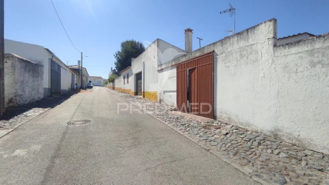 Moradia T1 para Venda em Beringel