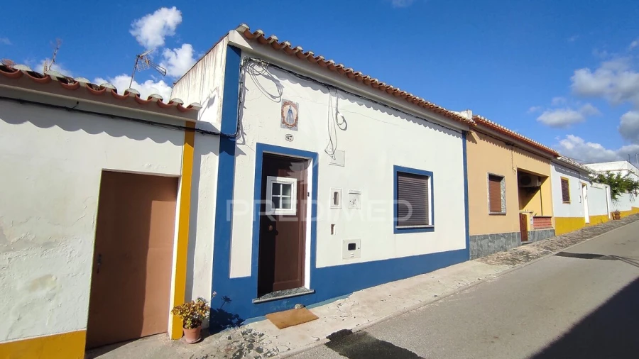 Moradia T1 para Venda em Beringel