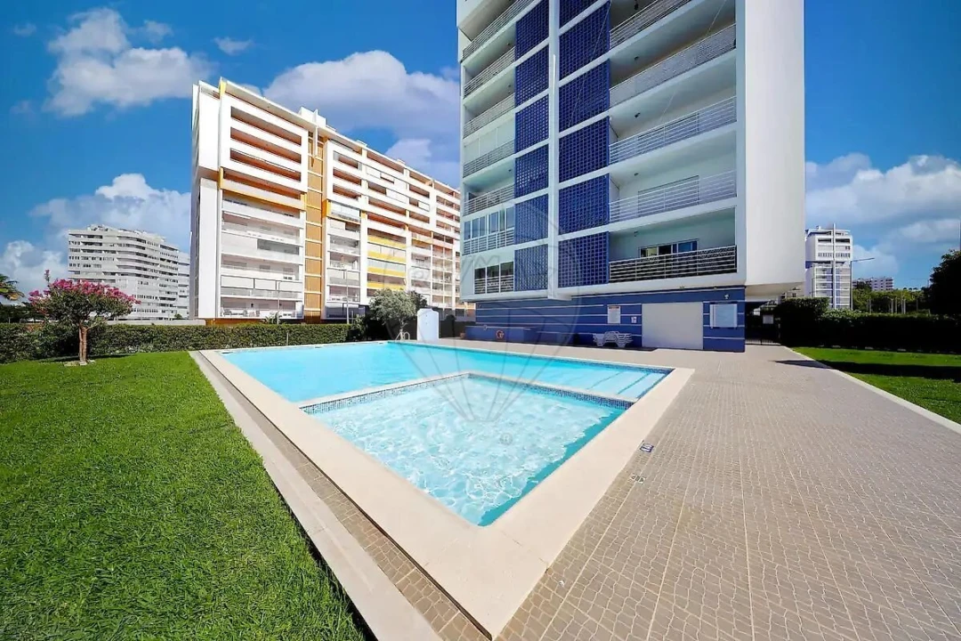 Apartamento T1 para Venda em Portimão Foto 17