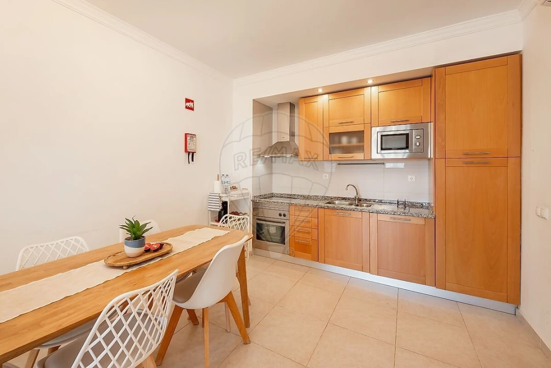 Apartamento T1 para Venda em Portimão Foto 8