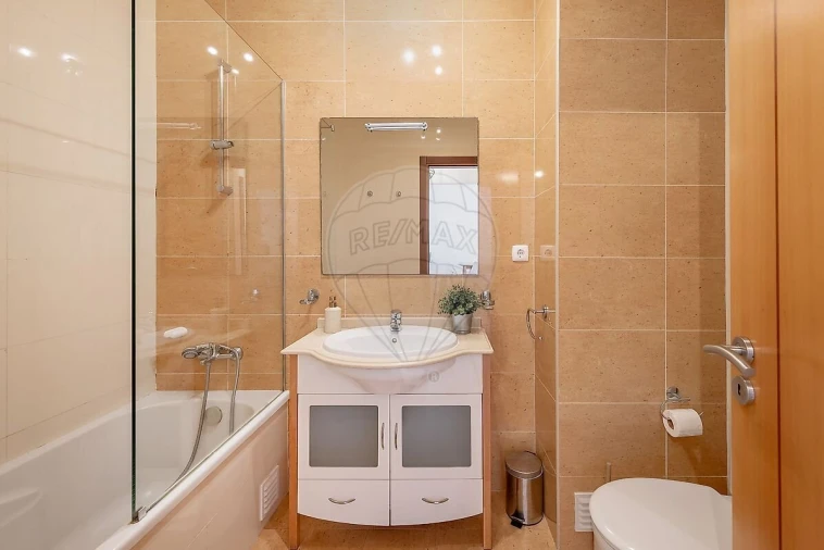 Apartamento T1 para Venda em Portimão Foto 12