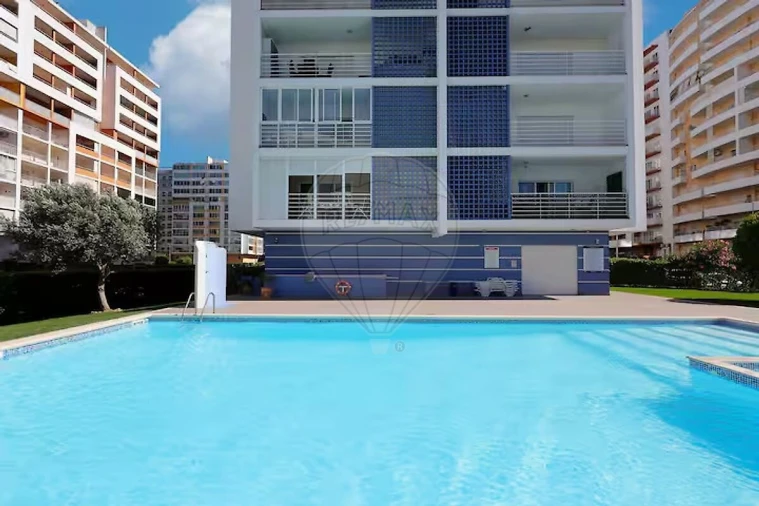 Apartamento T1 para Venda em Portimão Foto 15