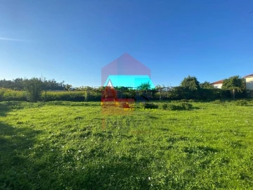 Moradia T3 para Venda em Ucha