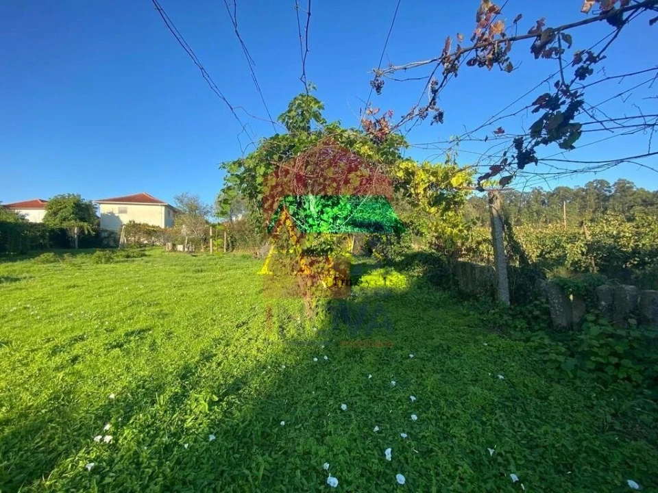 Moradia T3 para Venda em Ucha Foto 29