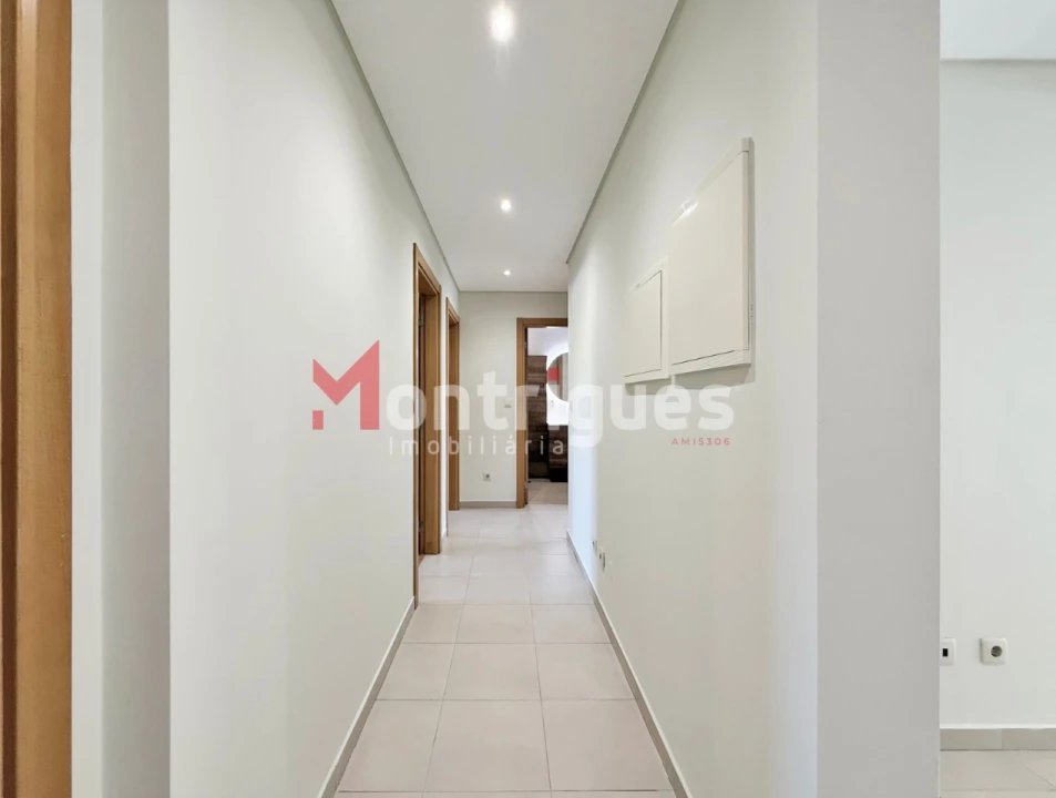 Apartamento T3 para Venda em Pinhal Novo Foto 10