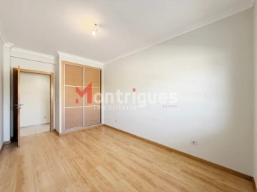 Apartamento T3 para Venda em Pinhal Novo