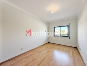 Apartamento T3 para Venda em Pinhal Novo