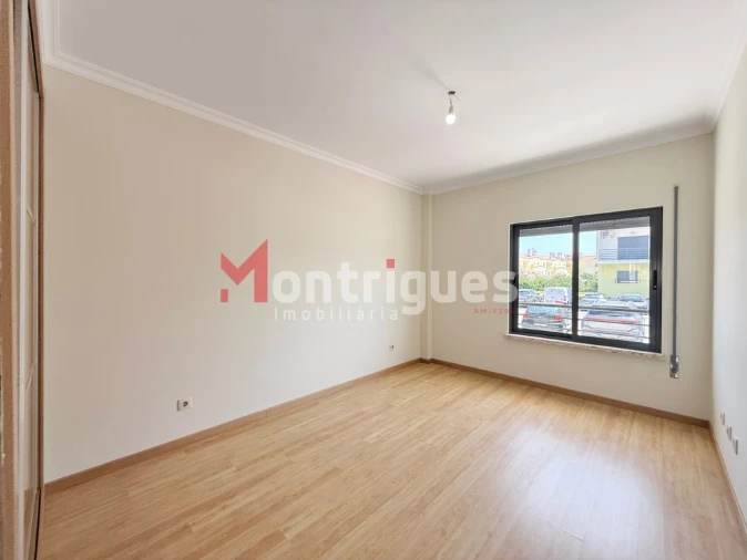 Apartamento T3 para Venda em Pinhal Novo Foto 18