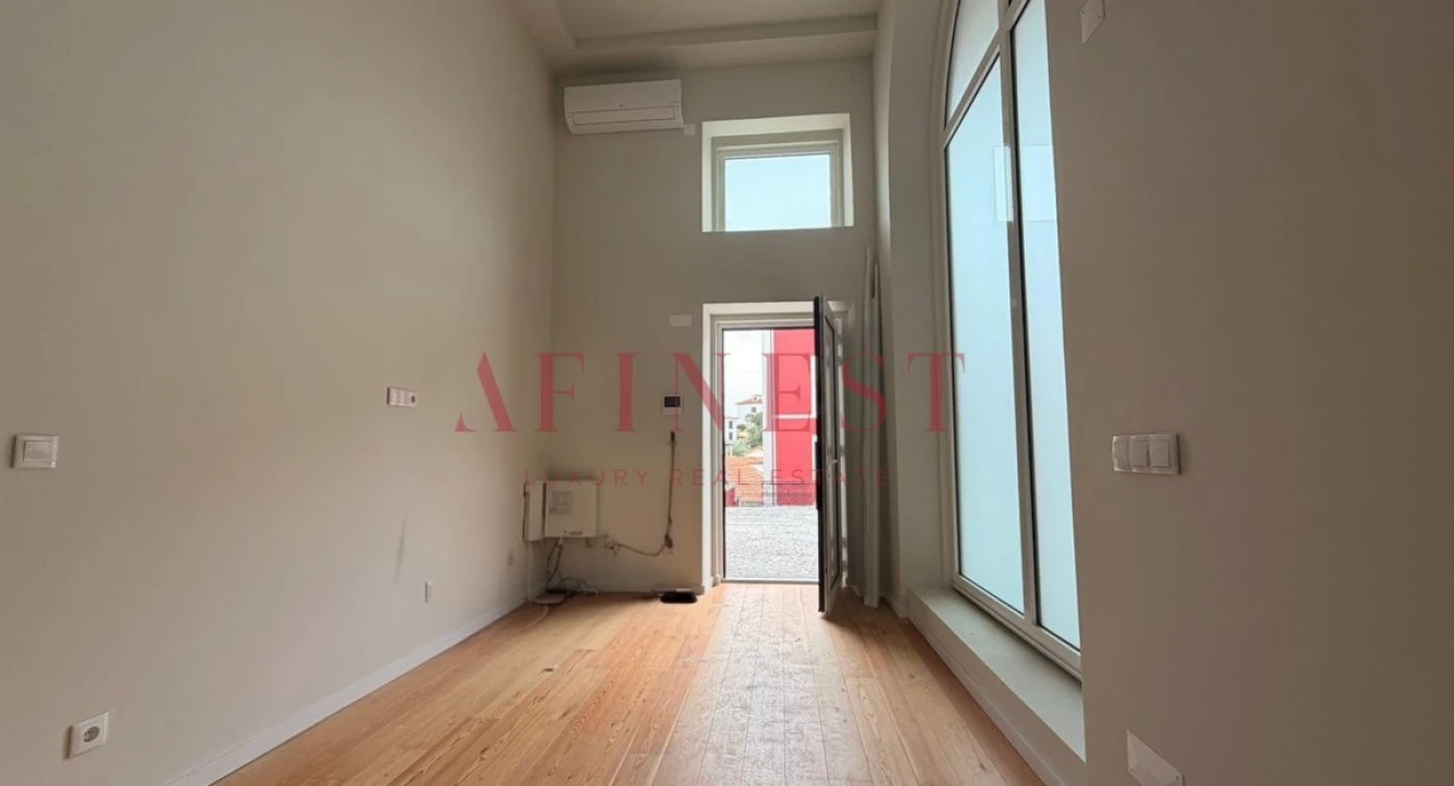 Apartamento T1 para Venda em Cascais e Estoril Foto 3