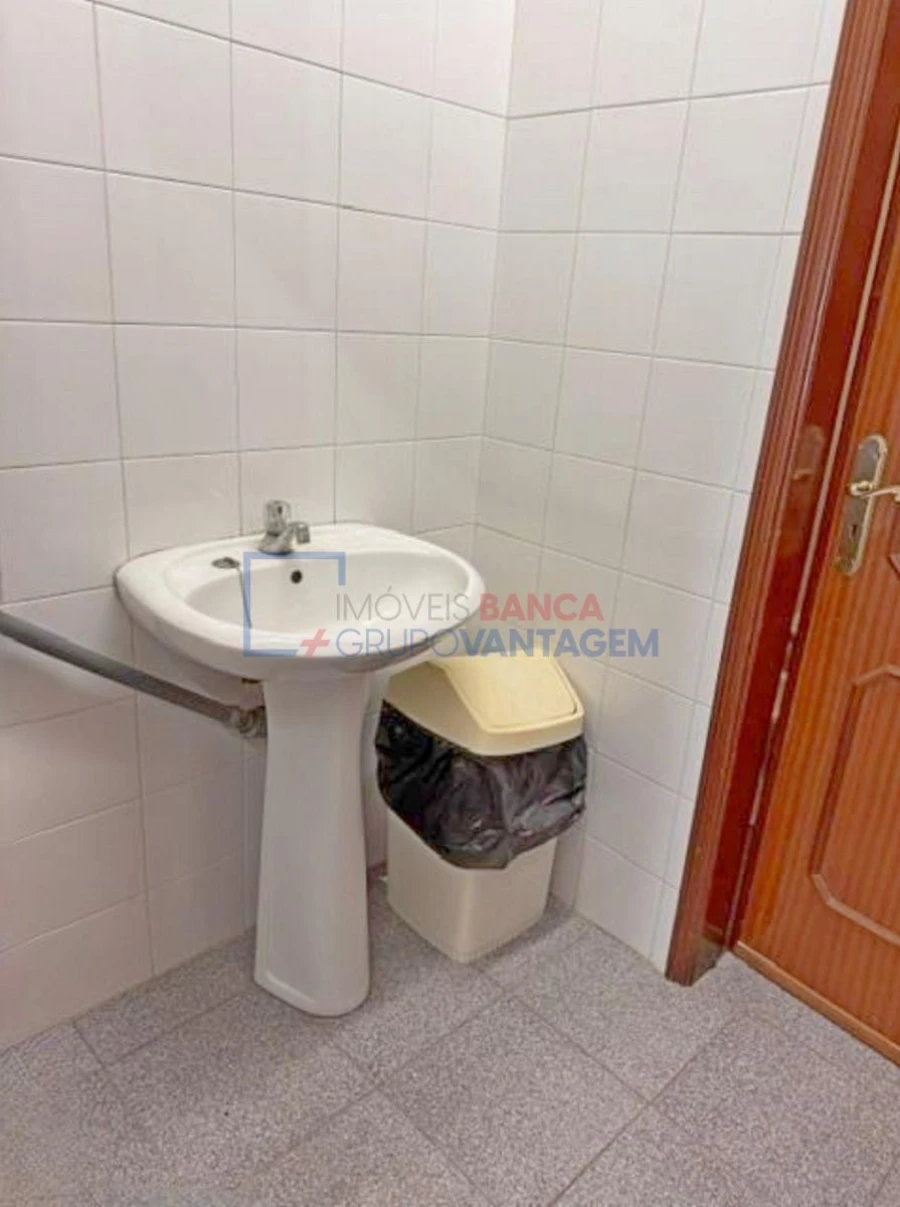 Loja para Venda em Ramada e Caneças Foto 10