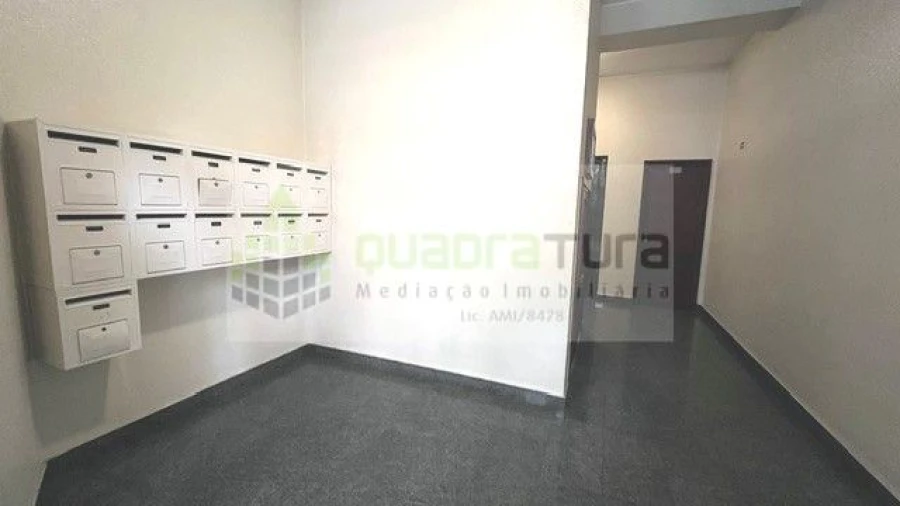 Apartamento T2 para Venda em Cedofeita, Santo Ildefonso, Sé, Miragaia, São Nicolau e Vitória Foto 22