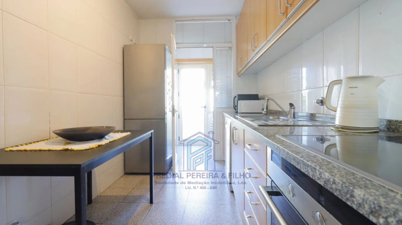 Apartamento T2 para Venda em Rio Tinto Foto 11