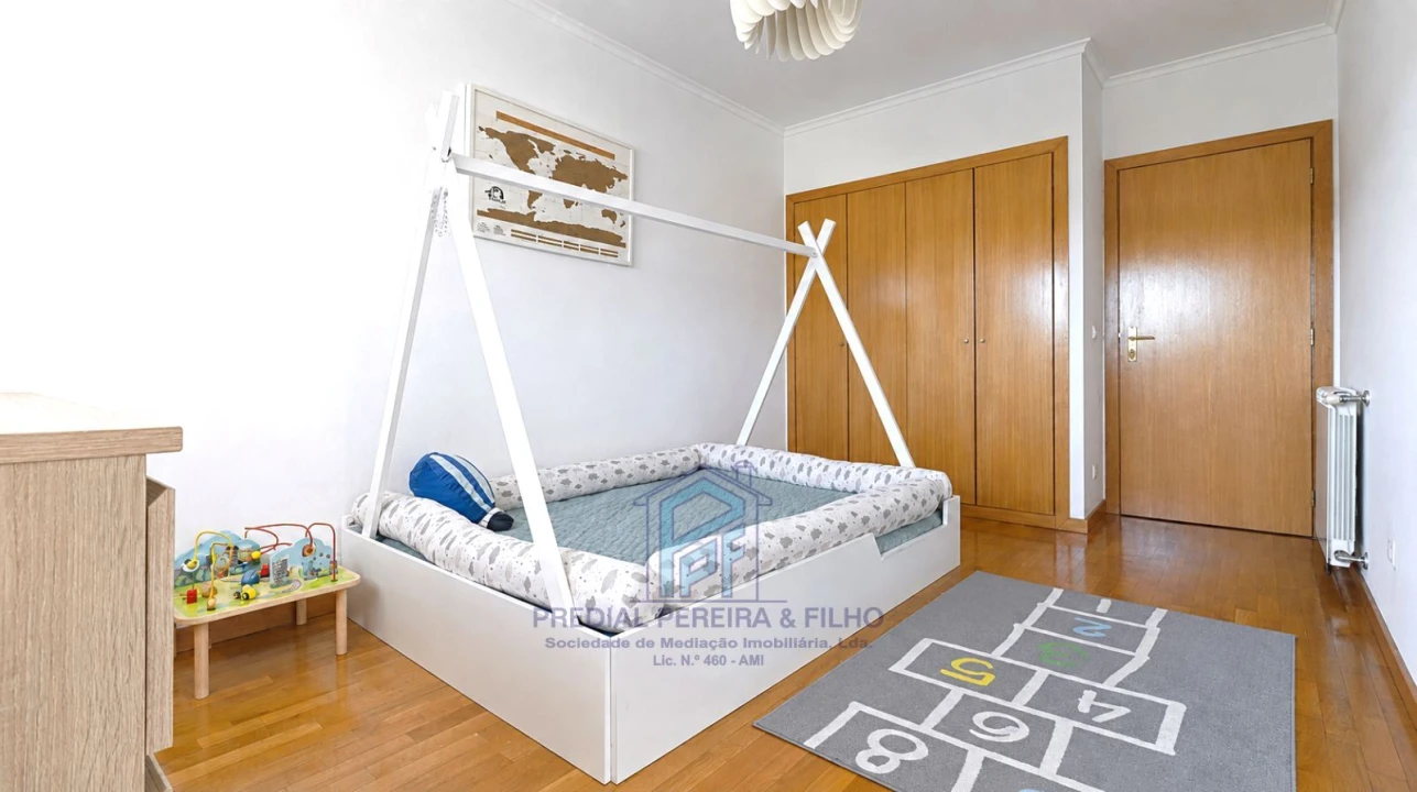 Apartamento T2 para Venda em Rio Tinto Foto 23