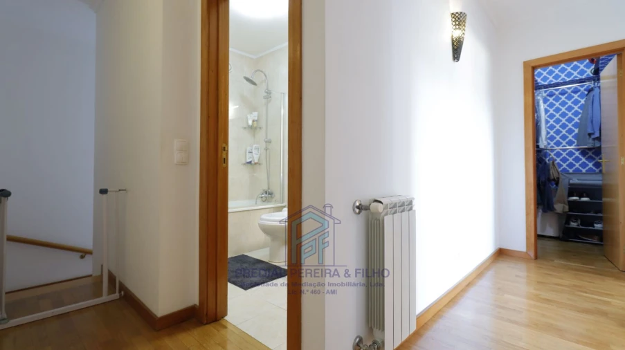 Apartamento T2 para Venda em Rio Tinto Foto 17