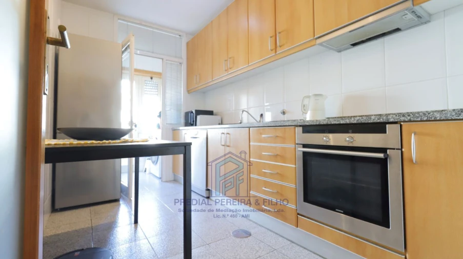 Apartamento T2 para Venda em Rio Tinto Foto 10