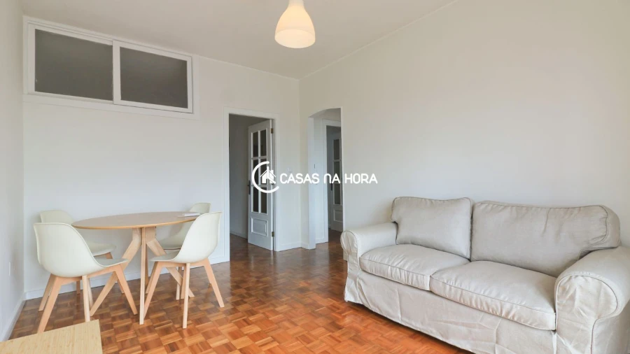 Apartamento T1 para Venda em Cidade da Maia