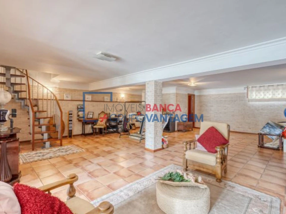 Moradia T4 para Venda em Cidade da Maia Foto 11