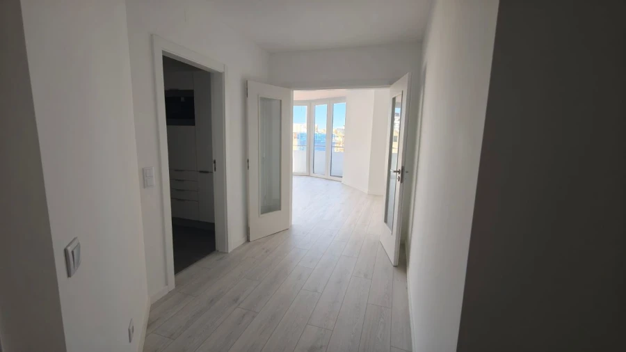 Apartamento T2 para Venda em Buarcos Foto 9