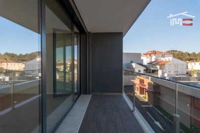 Apartamento T3 para Arrendamento em Nossa Senhora da Piedade