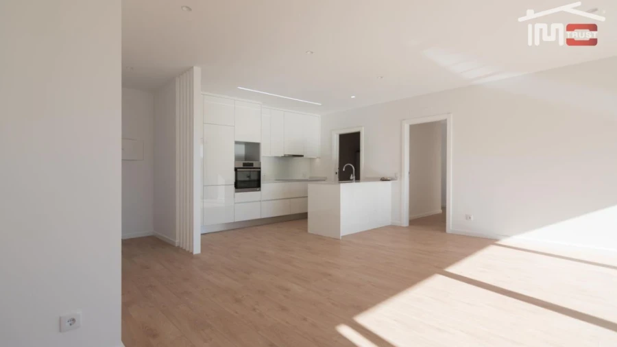 Apartamento T3 para Arrendamento em Nossa Senhora da Piedade
