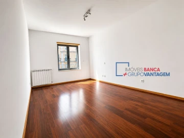 Apartamento T2 para Venda em Oliveira do Douro