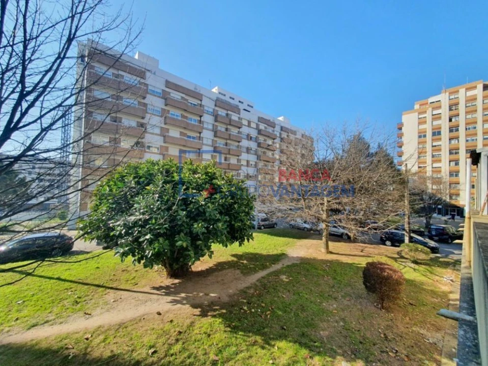 Apartamento T1 para Venda em Santa Marinha e São Pedro da Afurada Foto 17