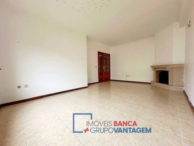 Apartamento T2 para Venda em Madalena Foto 2