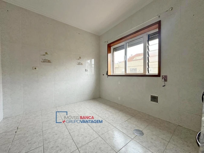 Apartamento T2 para Venda em Madalena Foto 6