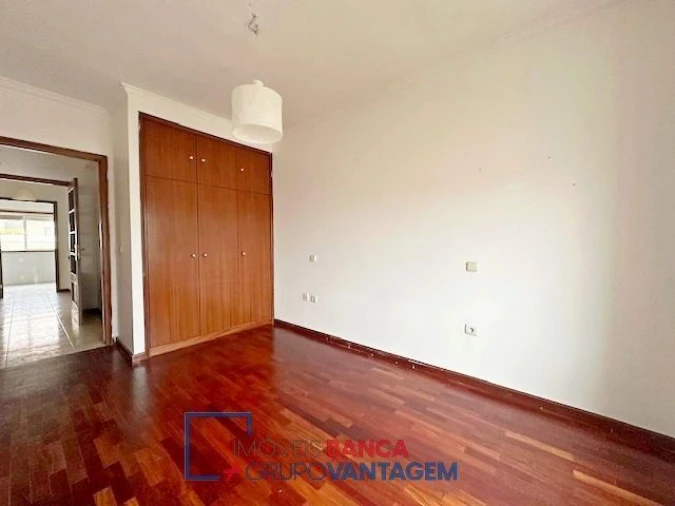 Apartamento T2 para Venda em Madalena Foto 12