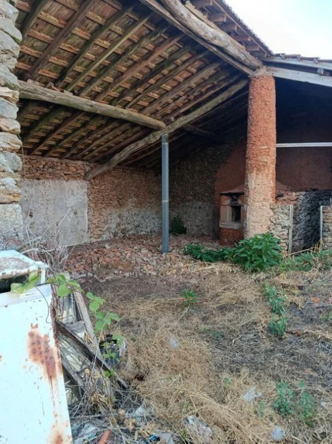 Quinta T4 para Venda em Carrazedo de Montenegro e Curros