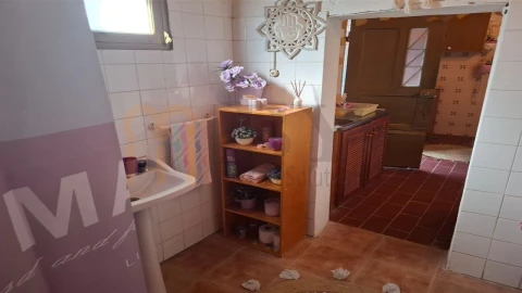 Moradia para Venda em Aldeia dos Fernandes
